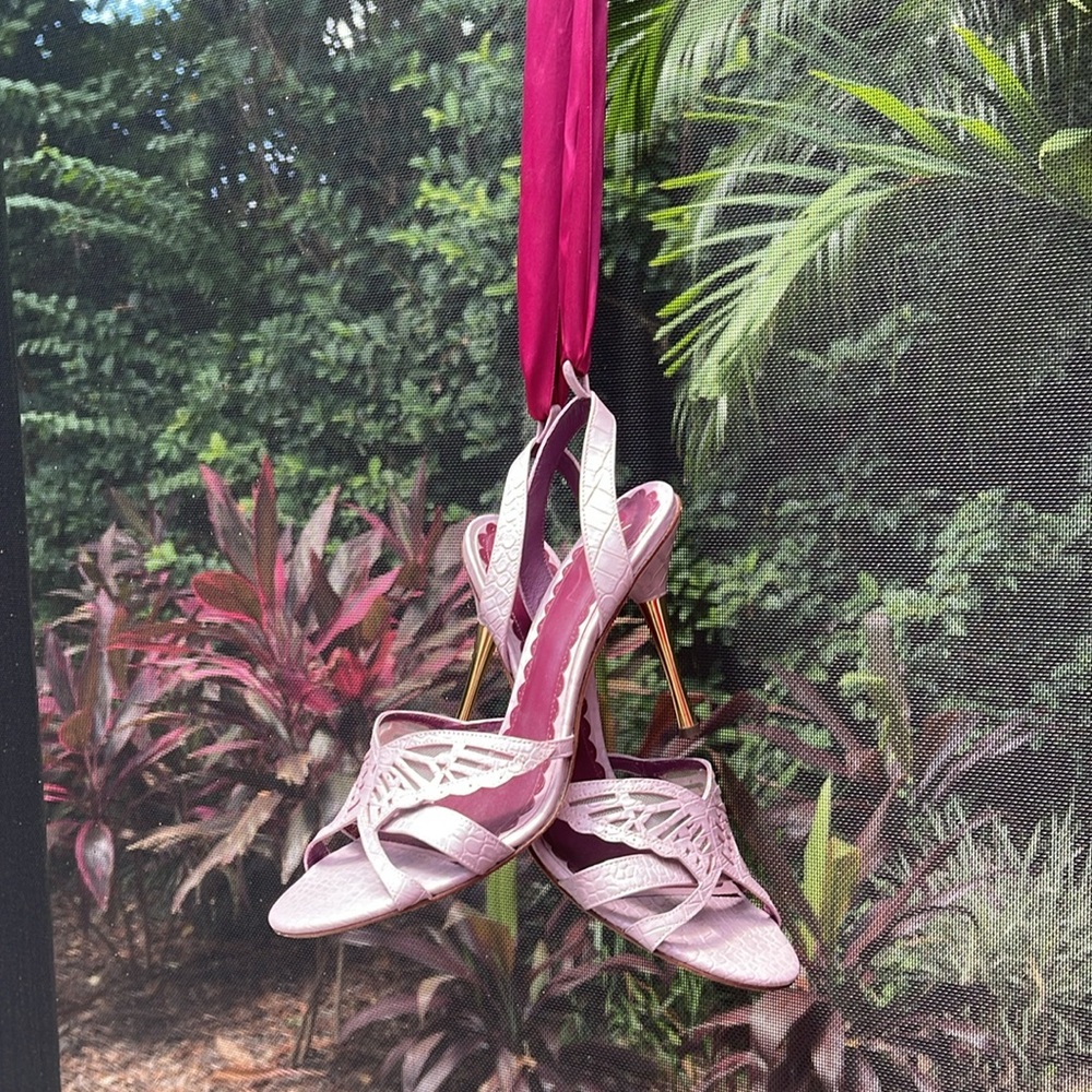 Women's Heels with Ribbon Accent, gold heel - Picture 7 of 14